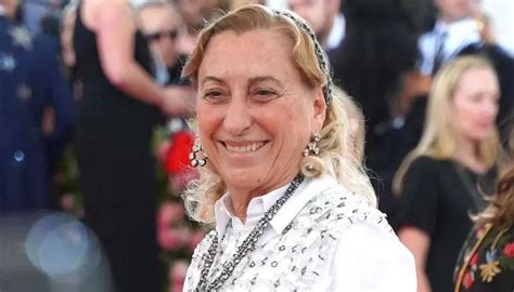 miuccia prada biografia libro|miuccia prada history.